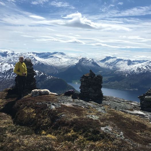 Blåfjellet og Trollet 