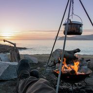 Tur fra Tromsø med leirbål i sommernatten
