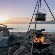 Tur fra Tromsø med leirbål i sommernatten