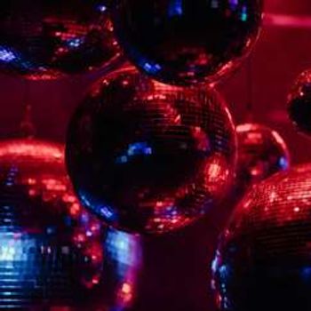70s Day Party Comes To Cardiff
