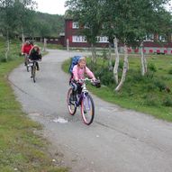 Sykkel og badetur til Nedalshytta