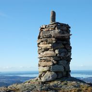 Skartland-Vikebygd, via Såto, Juten, Dyraskorfjell og Trodlanibbå, ytre leia