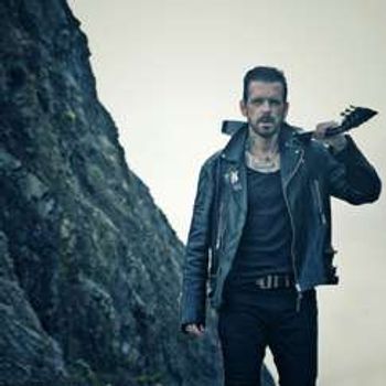 Ricky Warwick & The Fighting Hearts