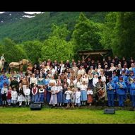 Elskhug og Eksis