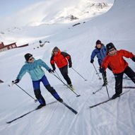 Familievennlig skitur  til Skjenegge (1607 moh.) i Jotunheimen