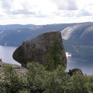 IGLETJØNNUTEN OG RAUDBLÆS I FYRESDAL