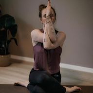 Feminin yoga