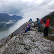 Norddalsfjord. Nedstevatnet - Støylen - Dyttingevatnet - Kvernavatnet - Solheim Skule 