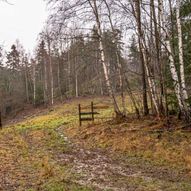 Fra skihytta på Asakmoen til Asaklandet