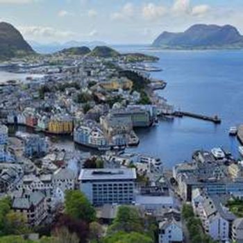 TOWN WALK IN AALESUND - Daily from June 8. - August 24. 2024