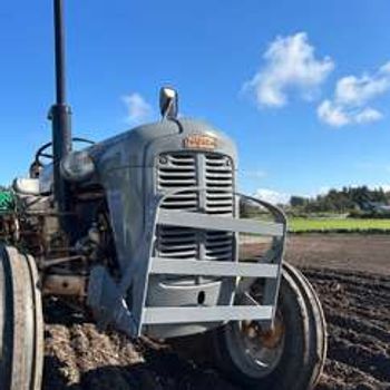 Traktor- og korndag (treskedag) 2025