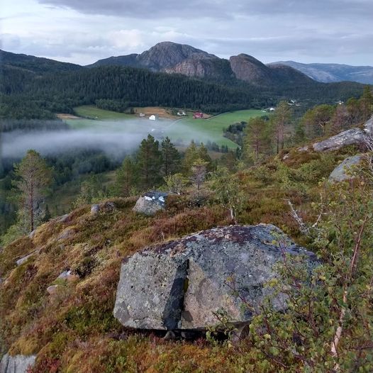 Enkel trimtur til Kveinhatten (Brennhatten) (147moh)