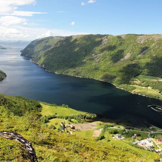 Topptur til Aunknubben