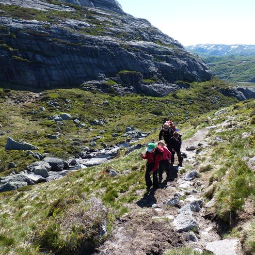 Lortabu  (Hunnedalen) – Sandvatn