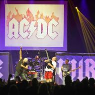Live/Wire: The AC/DC Show