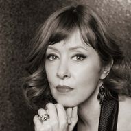 Suzanne Vega
