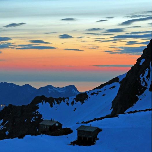 Tåkeheimen - På ski over Svartisen