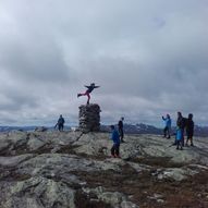 Topptur til Storefjellet, frå Holtane ved Mjell i Eldalsdalen, Viksdalen. (Hoffslåttene). Gaular kommune.