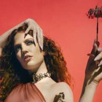 Jess Glynne