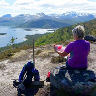 Fottur til Rødhellvatnet ovenfor Tømmerneset.