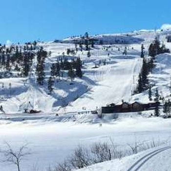 Kjelkekjøring på Fagerfjell skisenter
