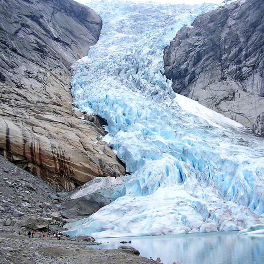 Briksdalsbreen