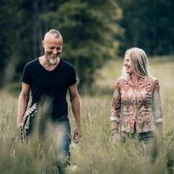 Konsert med Jon Solberg og Anne Gravir Klykken på Handelslaget Cafe