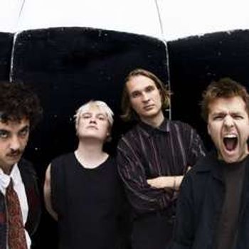 USERS (DK) // HAUSMANIA KULTURHUS