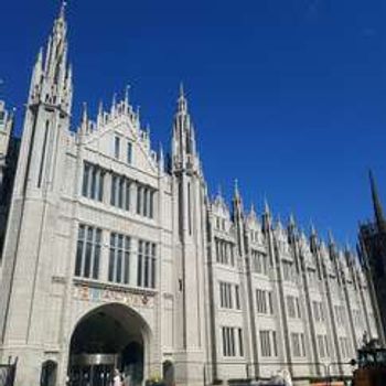 Aberdeen City Centre Walking Tour with Scot Free Tours