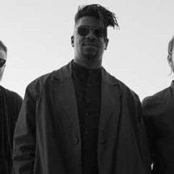Animals as Leaders