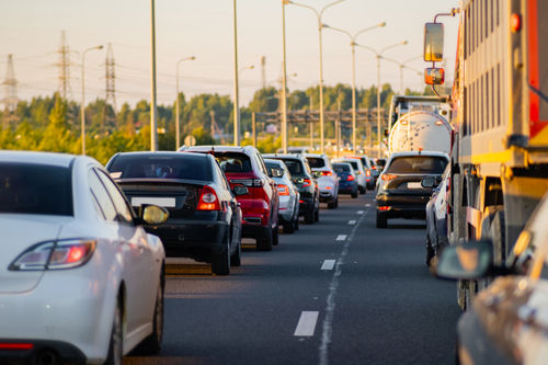 Stau - In den Ferien staut es sich auf der Autobahn.