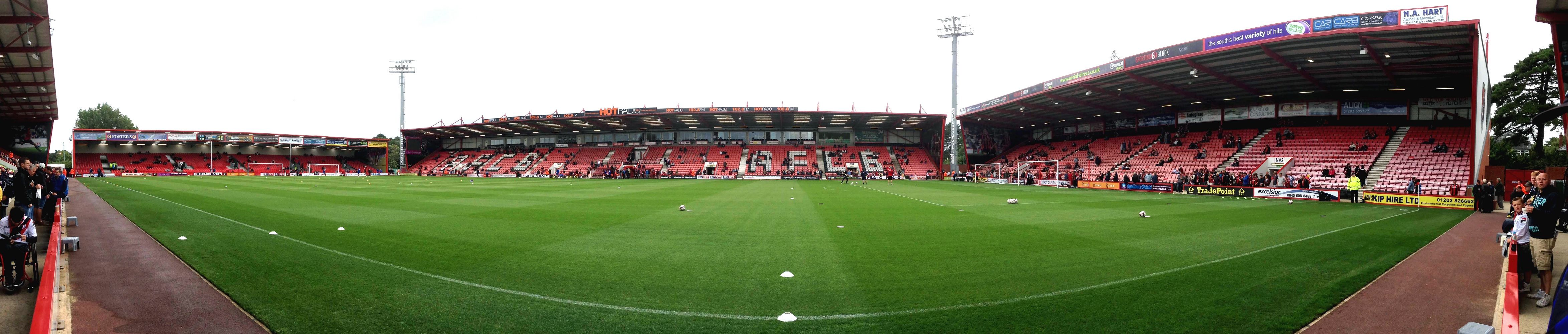 Seat-Compare.com: Vitality Stadium,Bournemouth.