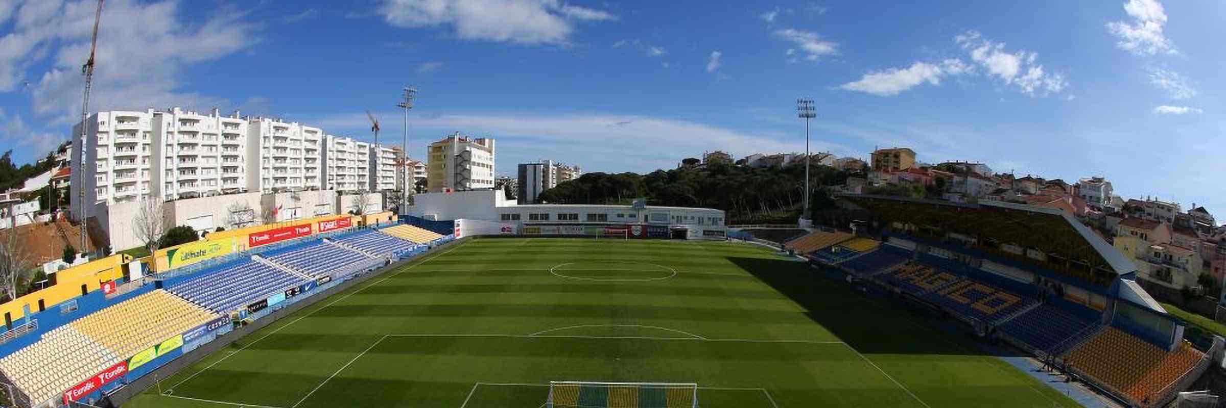 Estádio António Coimbra da MotaBlue background