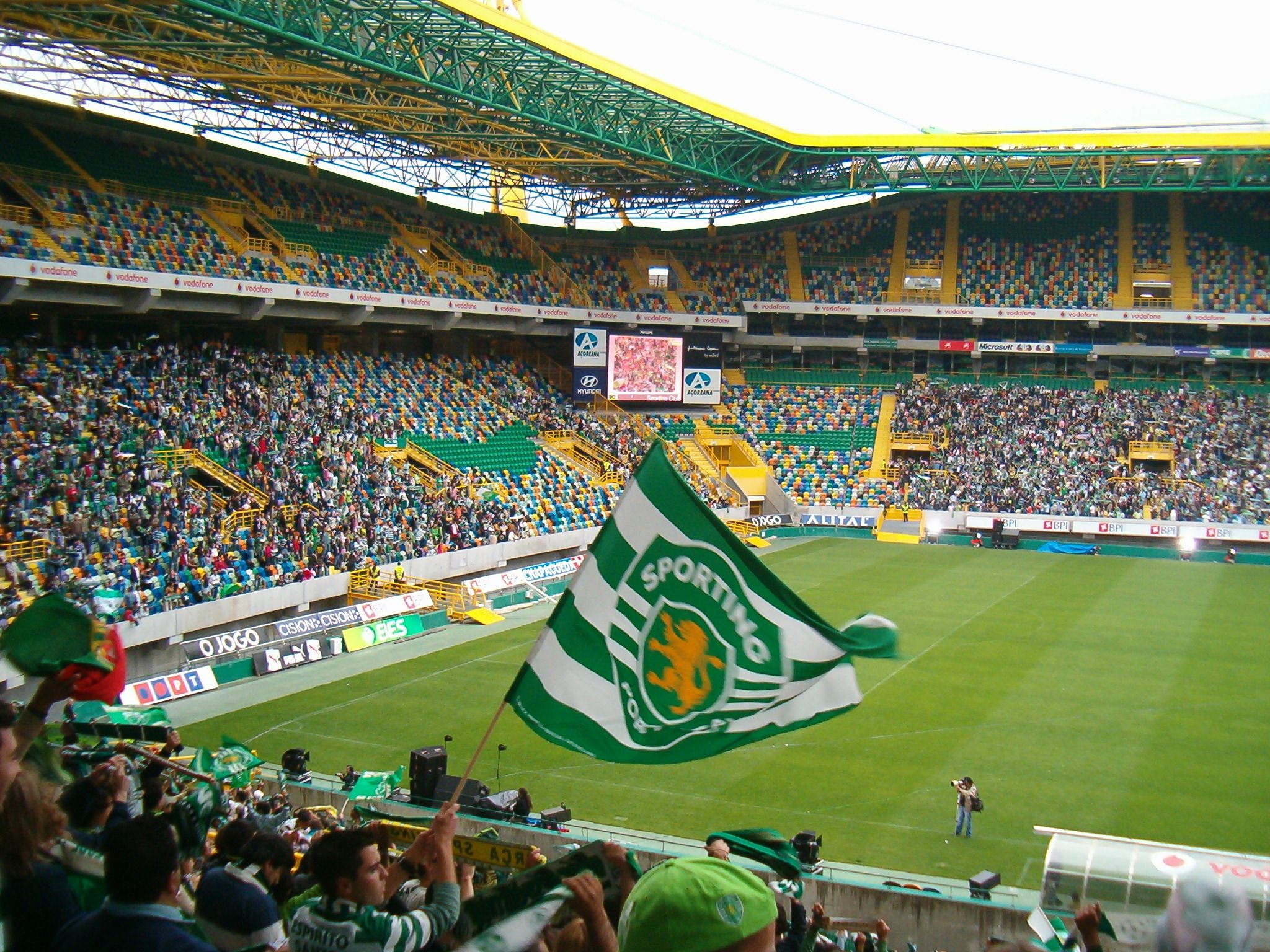 Jose Alvalade StadiumBlue background