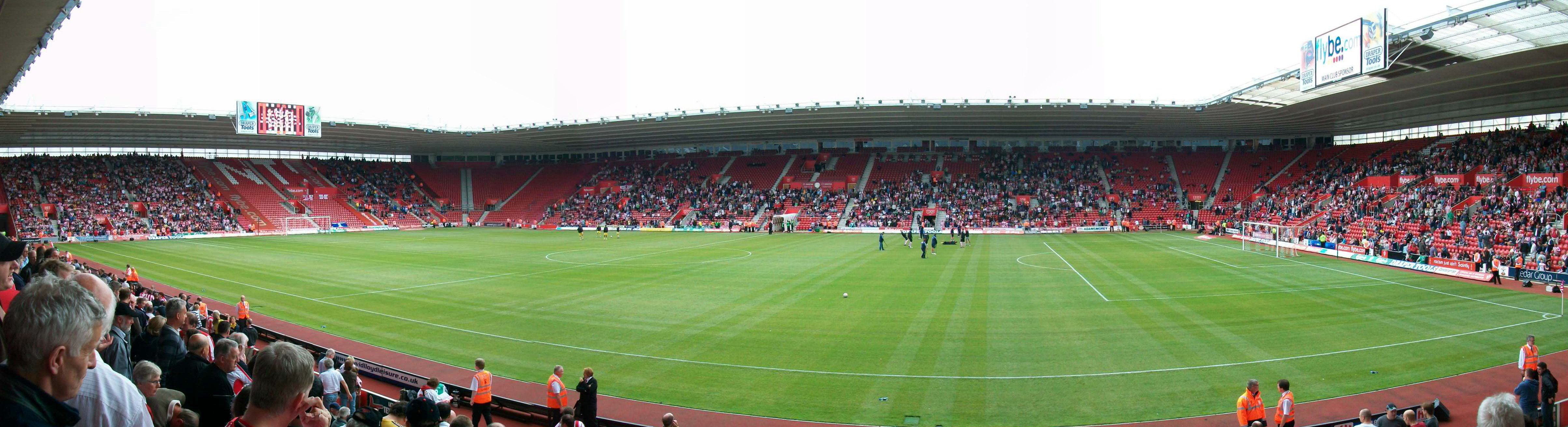 Seat-Compare.com: St Marys Stadium,Southampton.