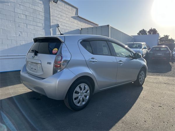 2014 Toyota Aqua Enterprise Gisborne image 152526