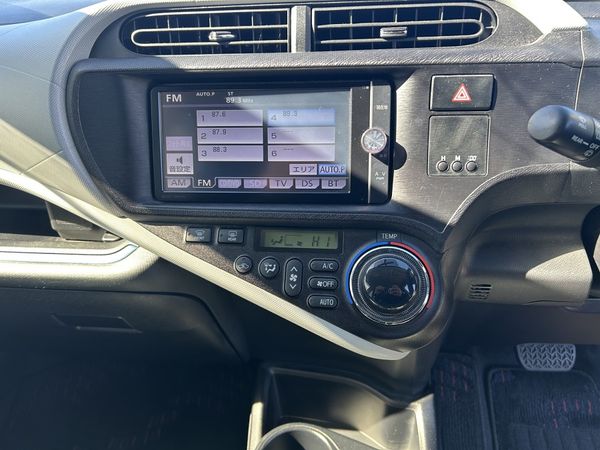 2014 Toyota Aqua Enterprise Gisborne image 214556