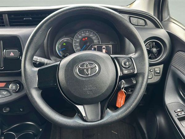 2017 Toyota Vitz Enterprise Gisborne image 257204