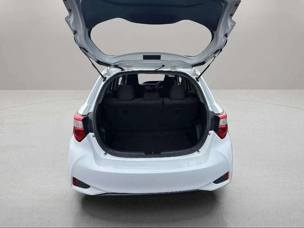2017 Toyota Vitz Enterprise Gisborne image 257209