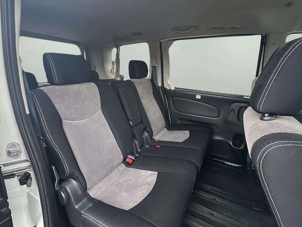 2012 Nissan Serena Enterprise Gisborne image 261378