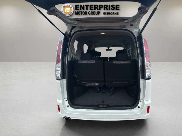 2012 Nissan Serena Enterprise Gisborne image 261380