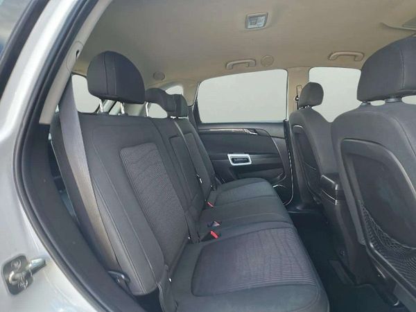 2014 Holden Captiva Enterprise Gisborne image 270600