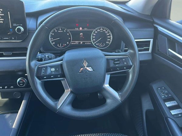 2022 Mitsubishi Outlander Enterprise Gisborne,  image 277146