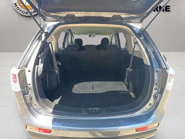 2013 Mitsubishi Outlander Enterprise Gisborne, 323 Gladstone Rd image 294123