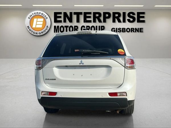 2013 Mitsubishi Outlander Enterprise Gisborne, 323 Gladstone Rd image 300501