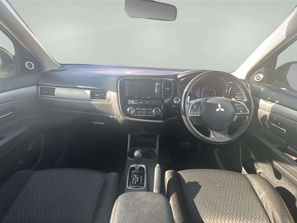 2013 Mitsubishi Outlander Enterprise Gisborne, 323 Gladstone Rd image 300504