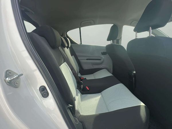 2012 Toyota Aqua Enterprise Gisborne, 323 Gladstone Rd image 303849