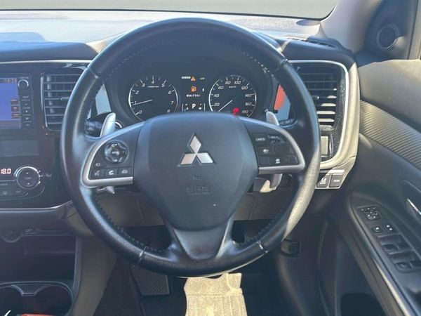 2014 Mitsubishi Outlander Enterprise Gisborne, 323 Gladstone Rd image 313675