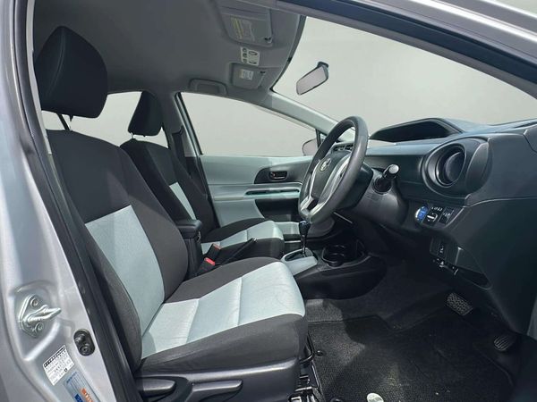 2012 Toyota Aqua Enterprise Gisborne, 323 Gladstone Rd image 318196