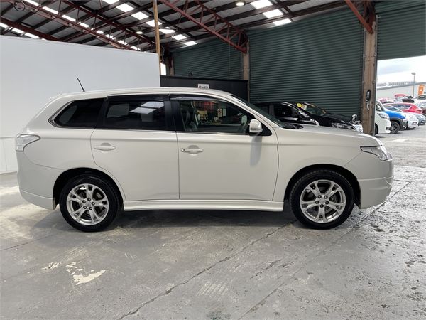 2012 Mitsubishi Outlander Enterprise Hamilton image 25990